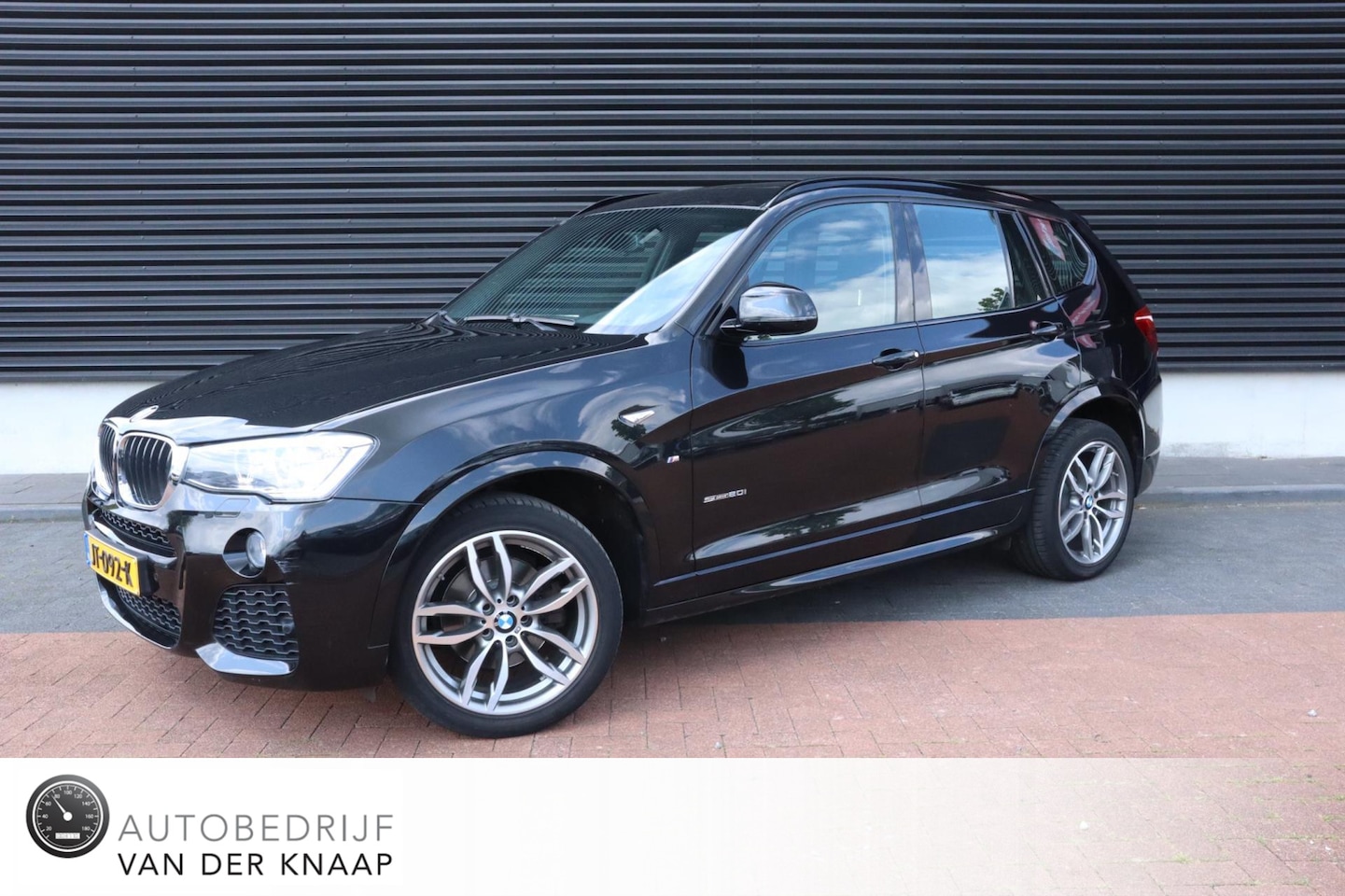 BMW X3 - SDrive20i High Executive M-sport | Pano | Cruise | Keyless | Parkeerassistent | Aut. verli - AutoWereld.nl