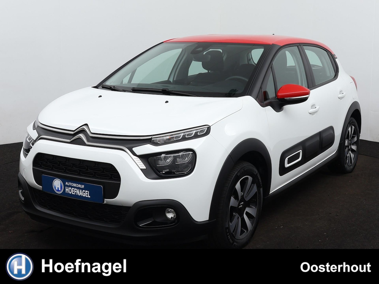 Citroën C3 - 1.2 PureTech Shine Navigatie|Parkeersensoren|Climate Control|Cruise Control - AutoWereld.nl