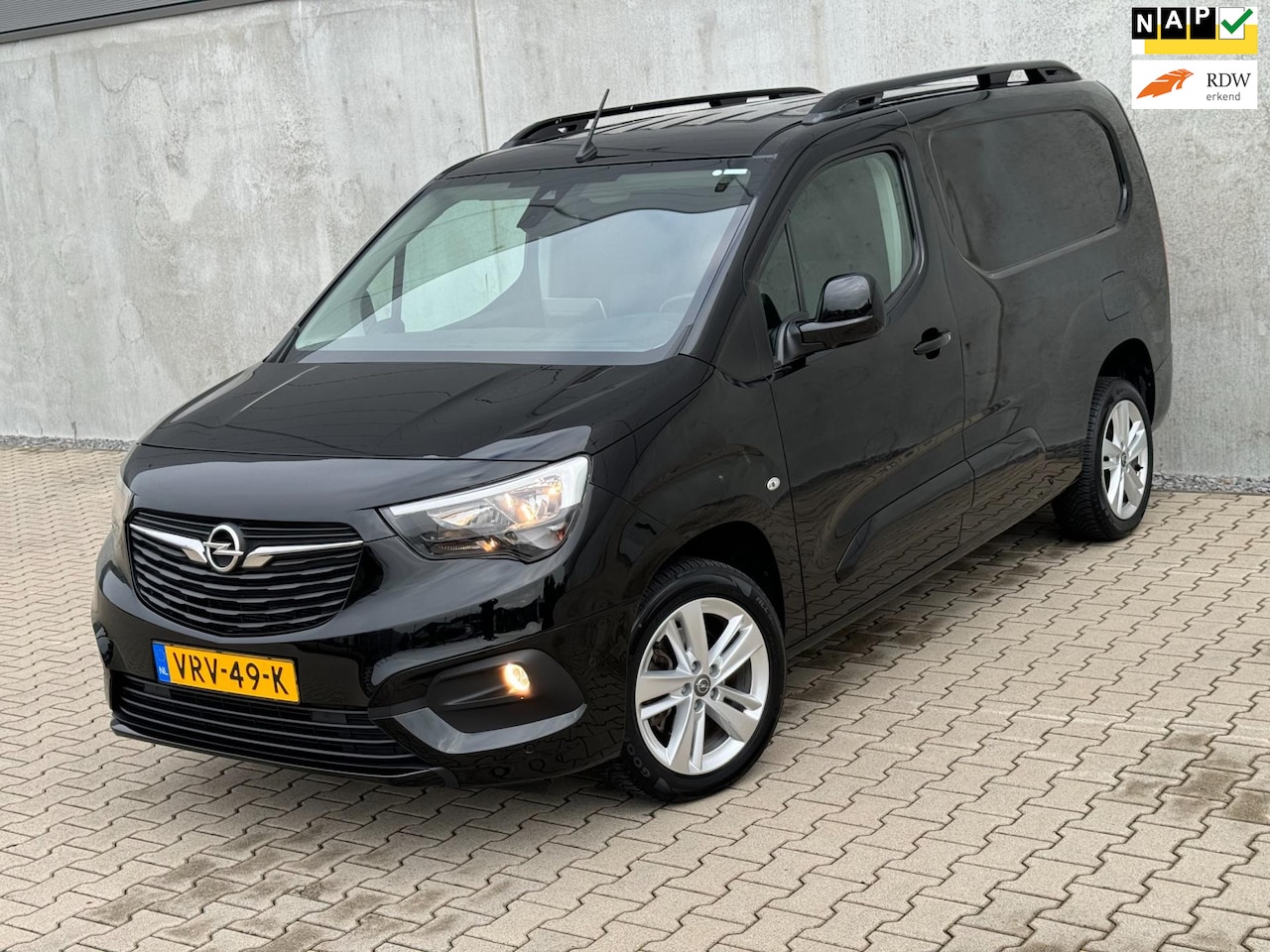 Opel Combo - 1.5D L2H1 Aut. Navi Carplay 17'' Camera NAP NIEUWSTAAT - AutoWereld.nl