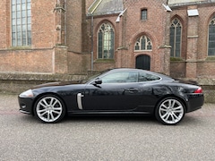 Jaguar XK - 4.2 V8 Coupé