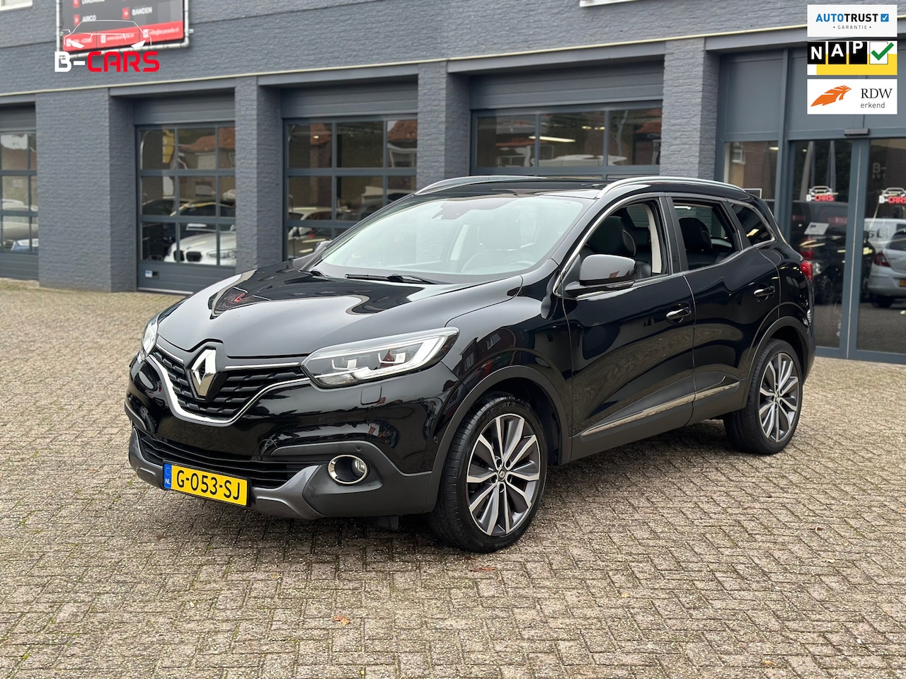 Renault Kadjar - 1.2 TCe Bose LEER|PANO|AUTOPARK|CAMERA|CRUISEC|NAP - AutoWereld.nl