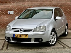 Volkswagen Golf - 1.6 FSI Sportl |Airco |Stuurbkr |NAP |Nieuwe APK