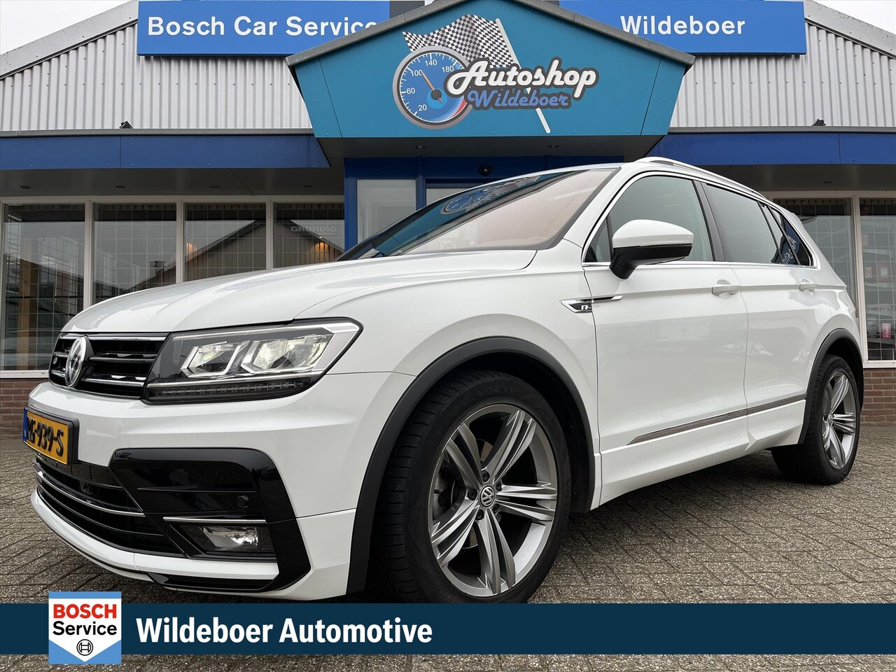 Volkswagen Tiguan - 1.4 TSI 150 PK DSG Automaat Comfortline Business R-line + PANORAMADAK + NAVI + CLIMA + CRU - AutoWereld.nl