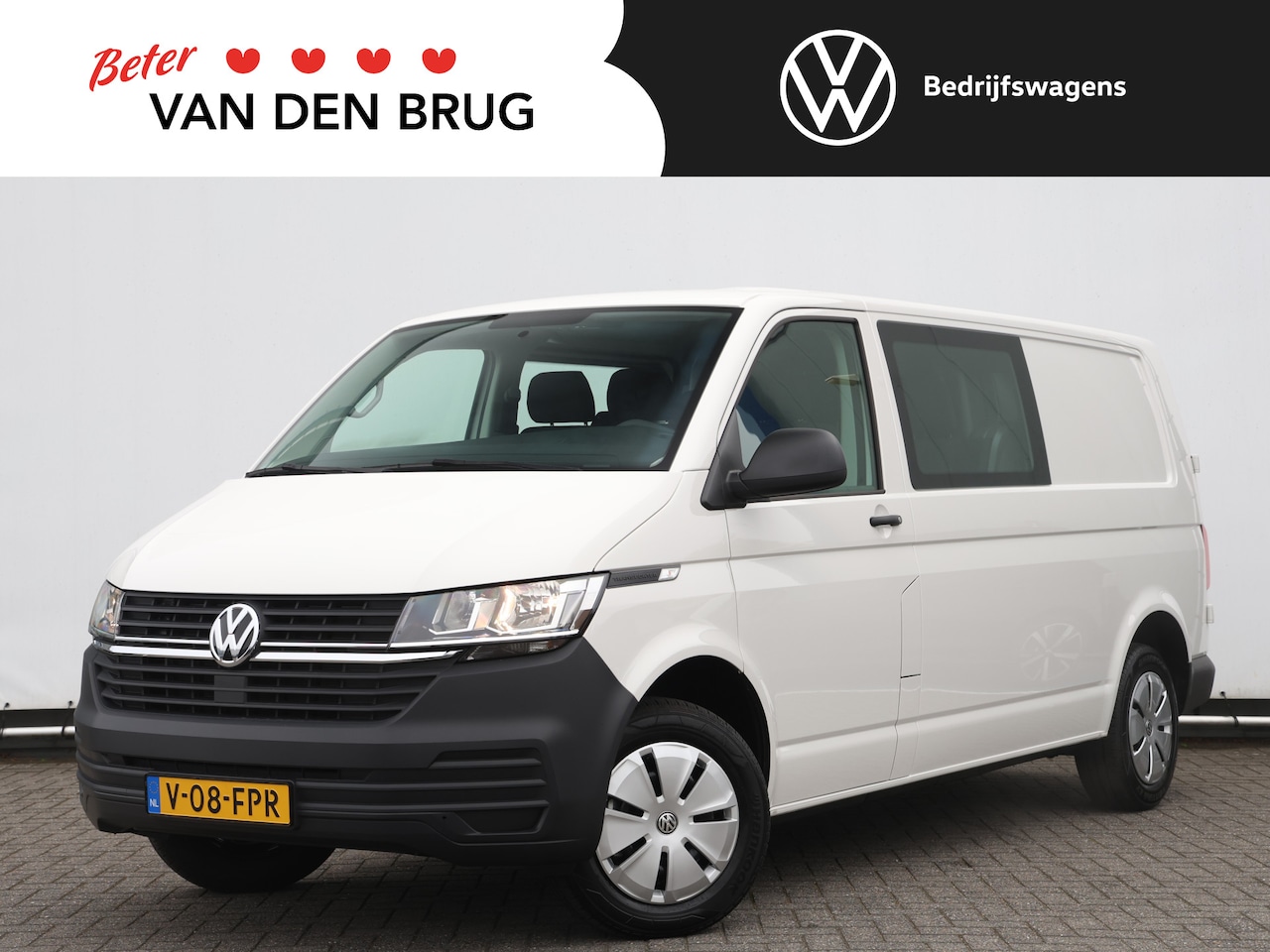 Volkswagen Transporter - 2.0 TDI L2H1 28 110pk | Airco | Cruise Control | Bluetooth | Bijrijdersbank | Achterdeuren - AutoWereld.nl