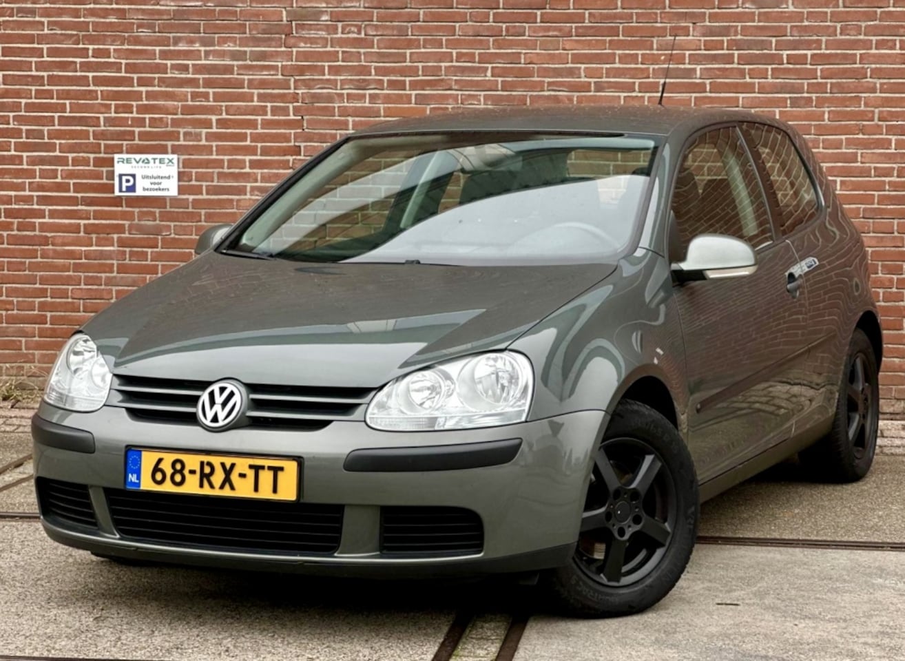 Volkswagen Golf - 1.4 FSI Bns line - AutoWereld.nl