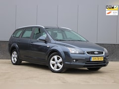 Ford Focus Wagon - 1.8-16V Ambiente Stoelverwarming, Nieuwe APK, Cruise Control