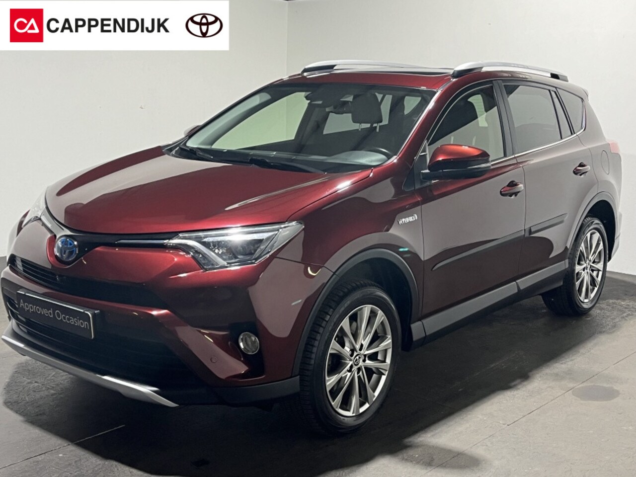 Toyota RAV4 - NIEUW BINNEN | 2.5 Hybrid AWD Executive Business | Panodak | Trekhaak | Leer | - AutoWereld.nl