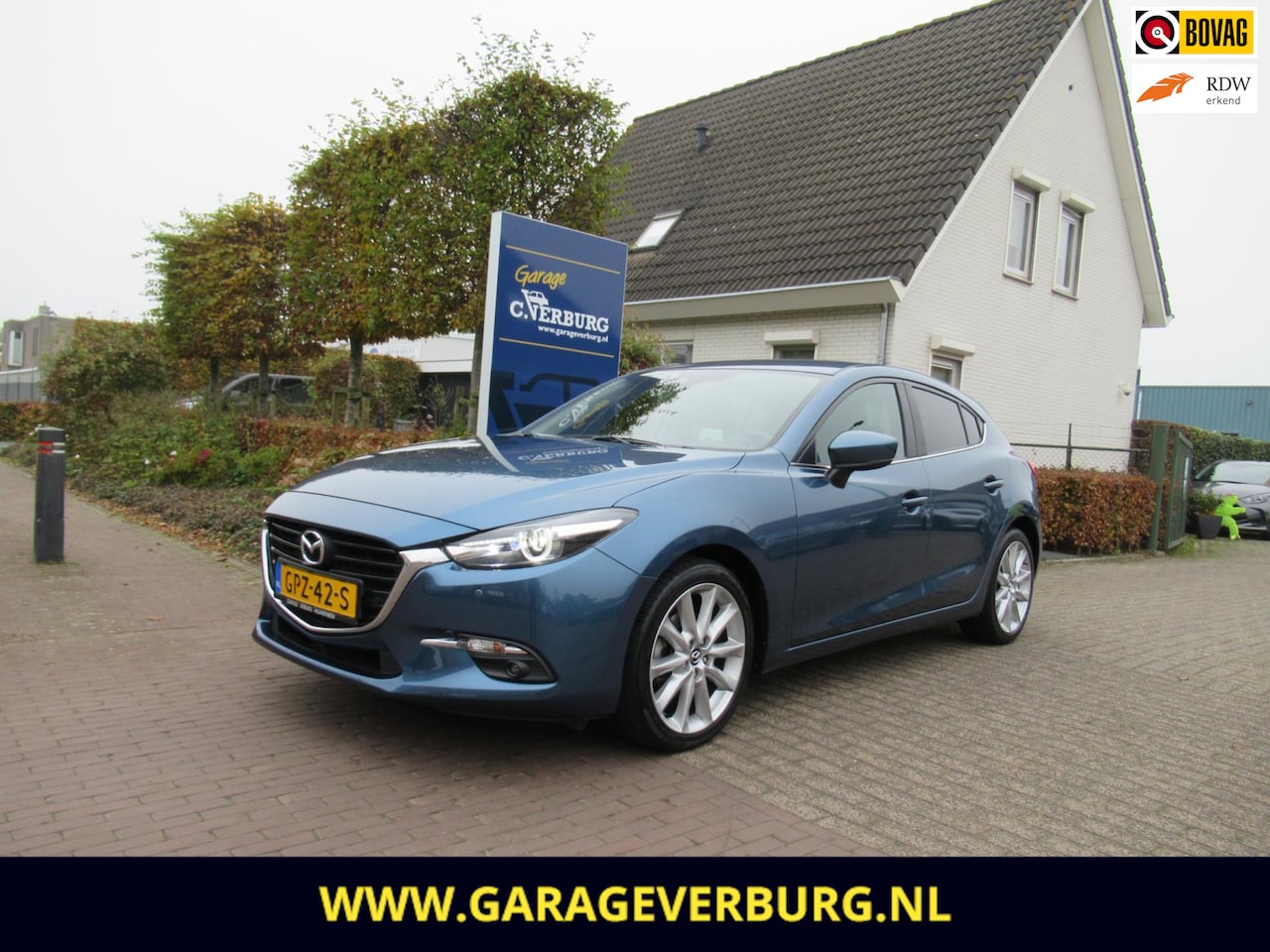 Mazda 3 - 2.0 SkyActiv-G 120 GT-M (Navi,Camera,Cruise,Stoel+stuurverwarming,HeadupDisplay,Keyless,Tr - AutoWereld.nl