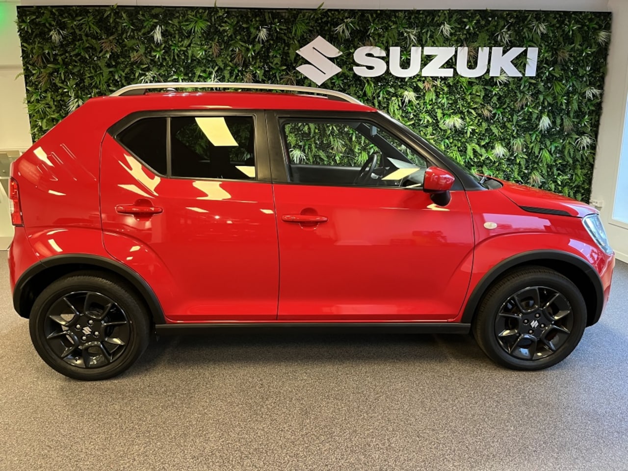 Suzuki Ignis - 1.2 Select CVT Automaat Airco 1.2 SH Select - AutoWereld.nl