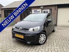 Volkswagen Up! - 1.0 BMT move up 5rs Airco