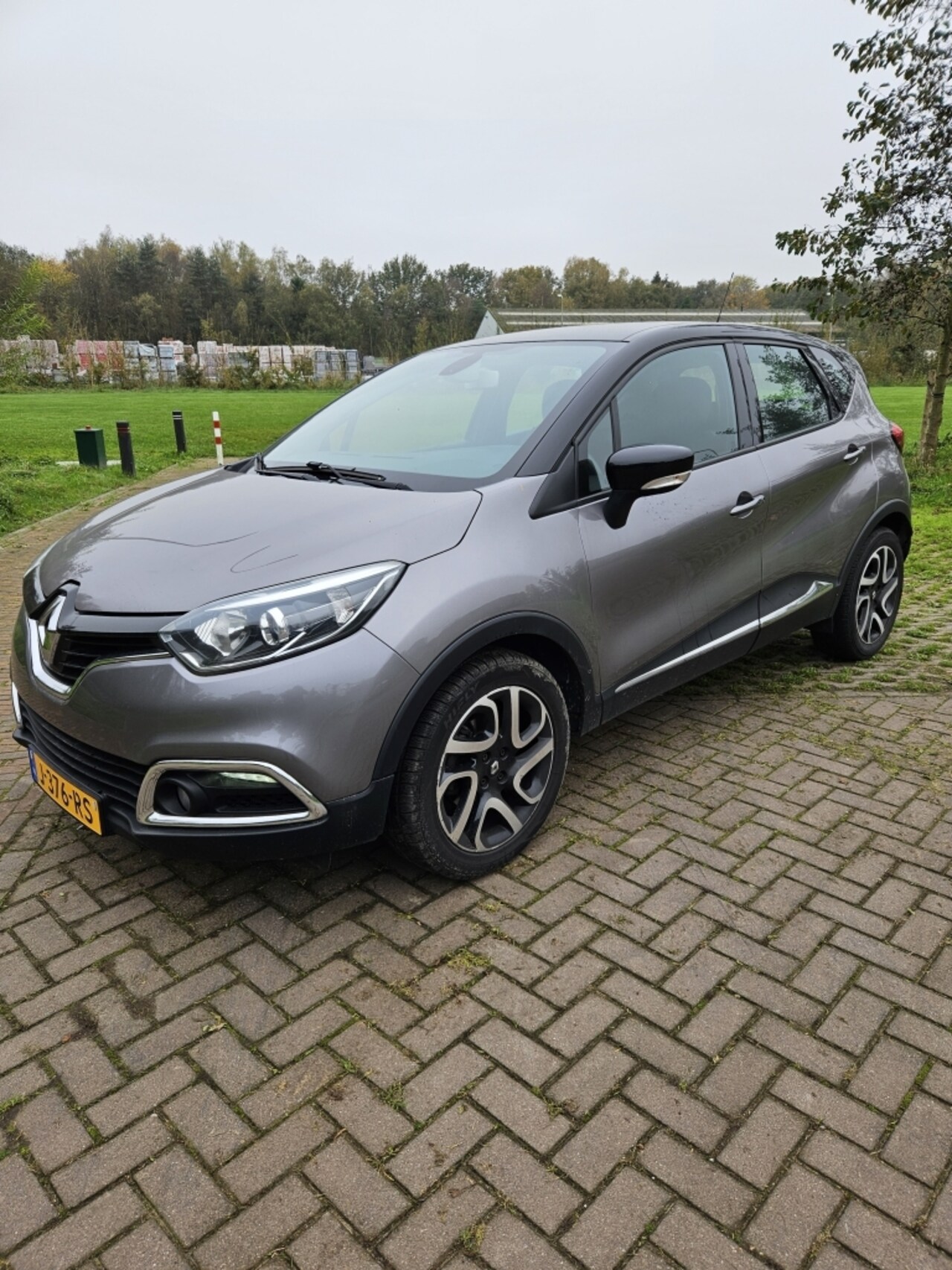 Renault Captur - 1.2 TCe Expression 1.2 TCe Expression - AutoWereld.nl