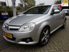 Opel Tigra TwinTop - 1.4-16V Rhythm / Airco / Cabrio / Stoelverwarming