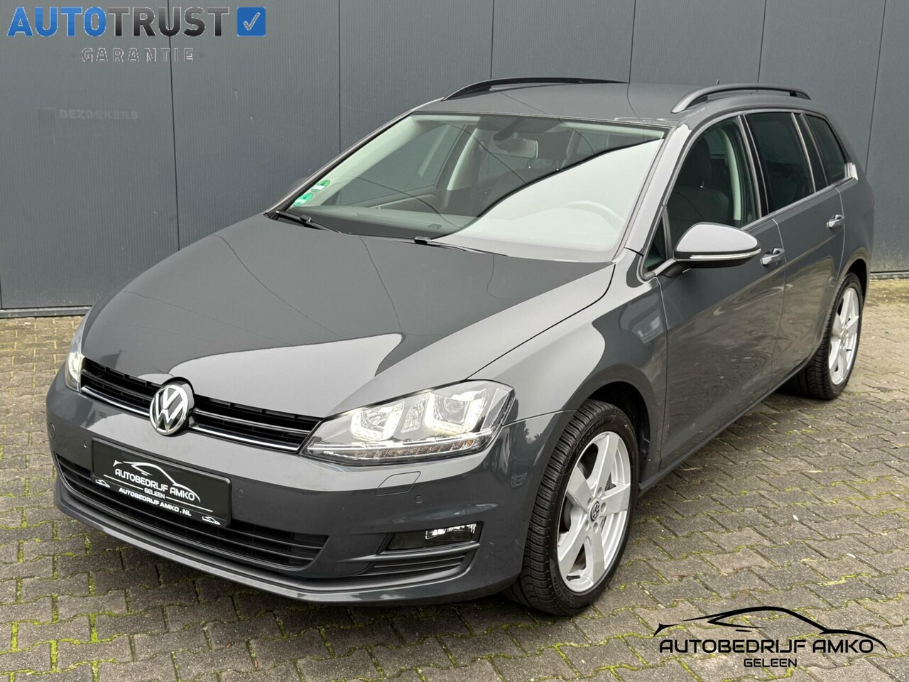 Volkswagen Golf Variant - 1.2 TSI Comfortline / AUTOMAAT / NAVI / PARK. SENSOREN / - AutoWereld.nl