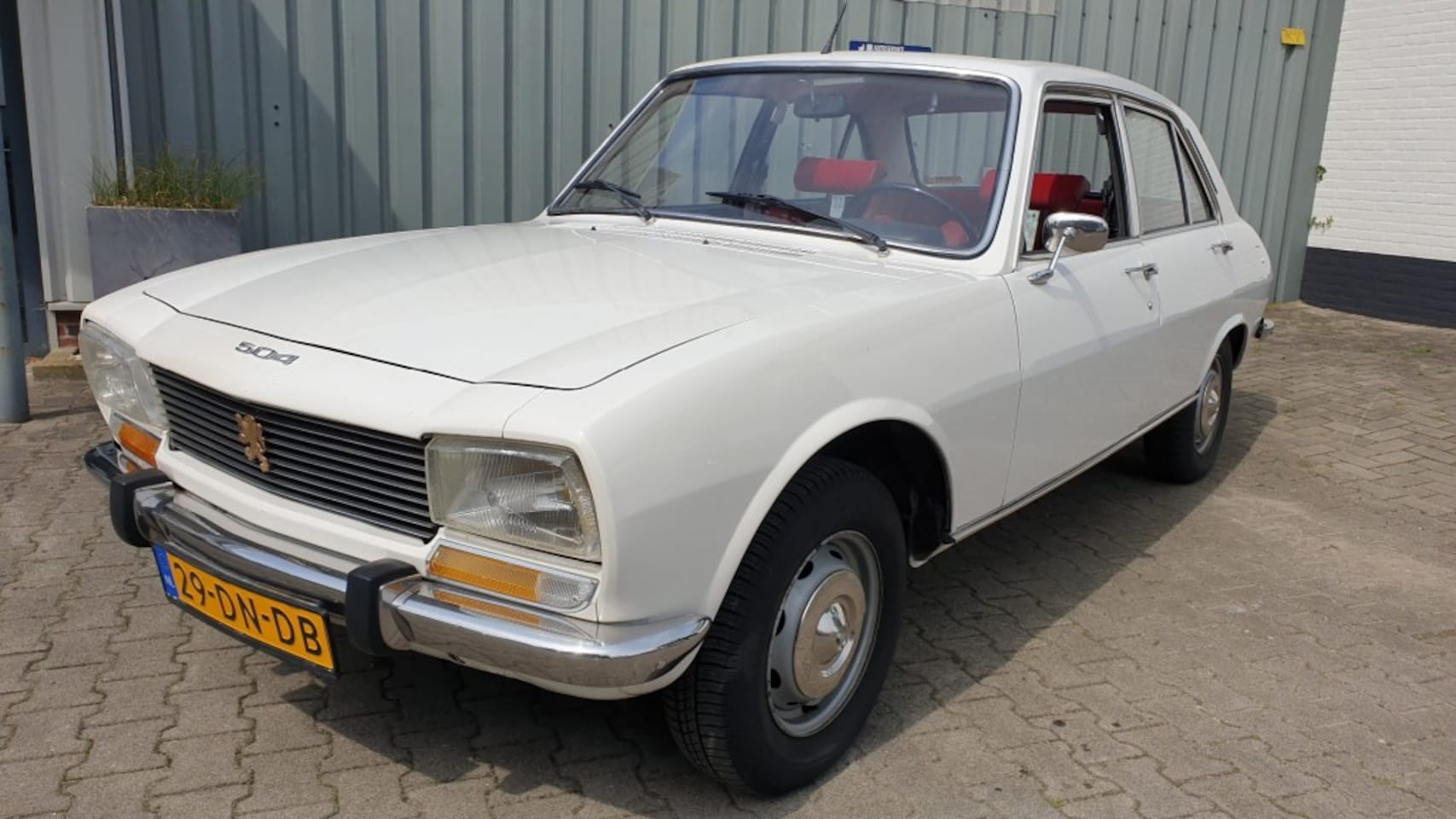 Peugeot 504 - 2.0 TI inj schuifdak 2.0 TI INJ SCHUIFDAK - AutoWereld.nl