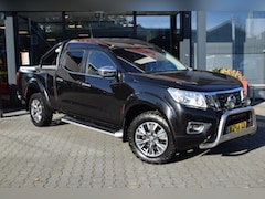 Nissan Navara - 2.3 DCI DUBBEL CABIN tEKNA A/T 5 SITZ 4WD VAN