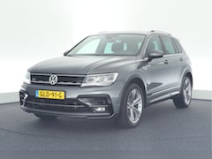 Volkswagen Tiguan - 2.0 TSI 220pk DSG 4Motion R-Line Highline Virtual Cockpit Stoelverwarming Navigatie