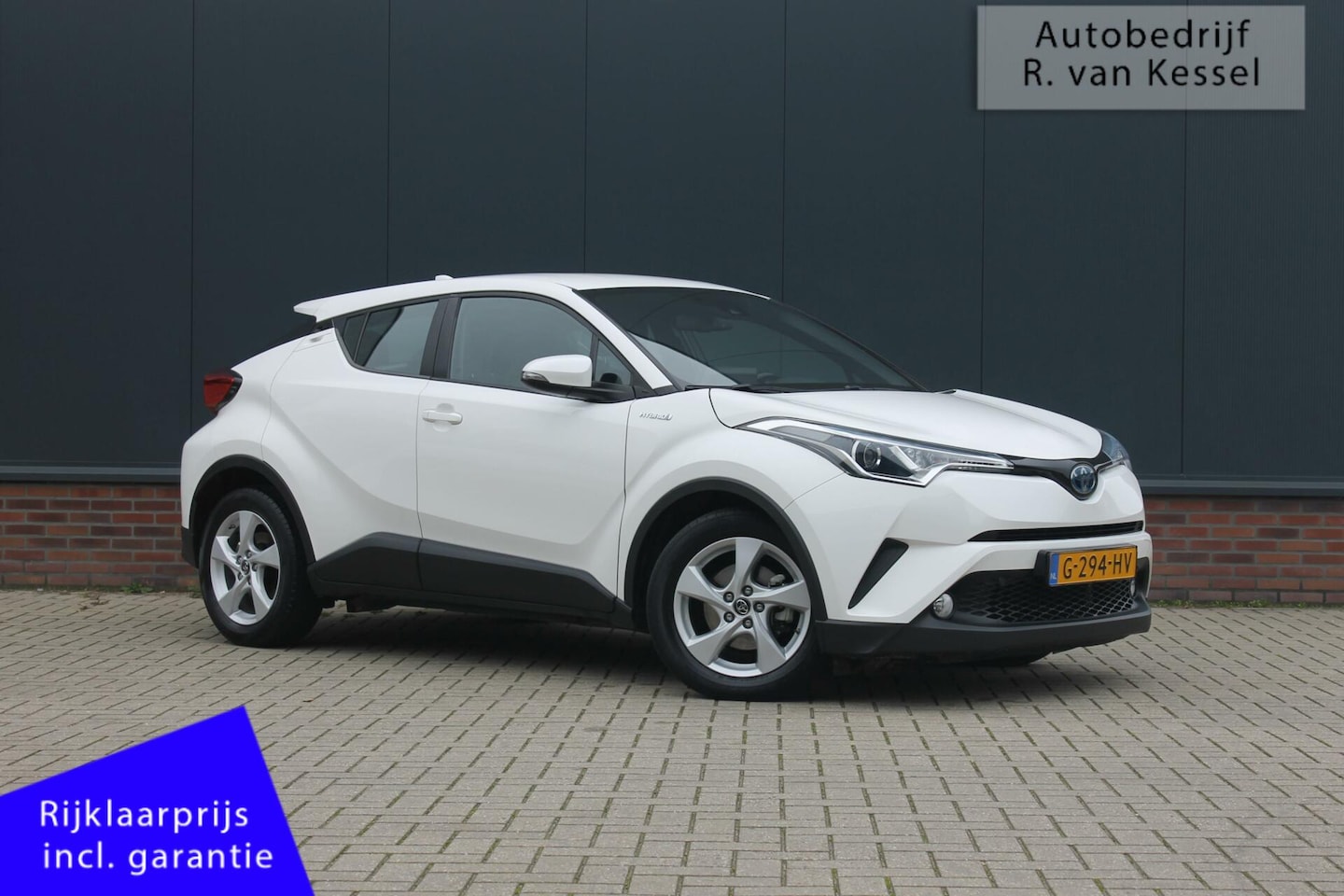 Toyota C-HR - 1.8 Hybrid Active I 1 eigenaar I Trekhaak I NL-auto - AutoWereld.nl