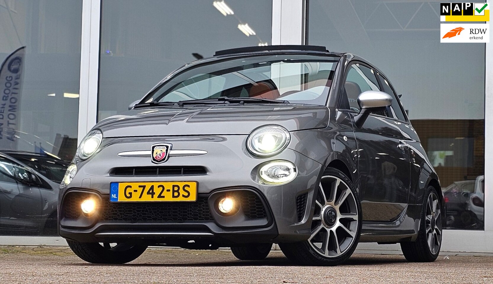 Fiat 500 C - 1.4 T-Jet Abarth Turismo 100% Onderhouden 165PK 17"LM Nieuwstaat! - AutoWereld.nl