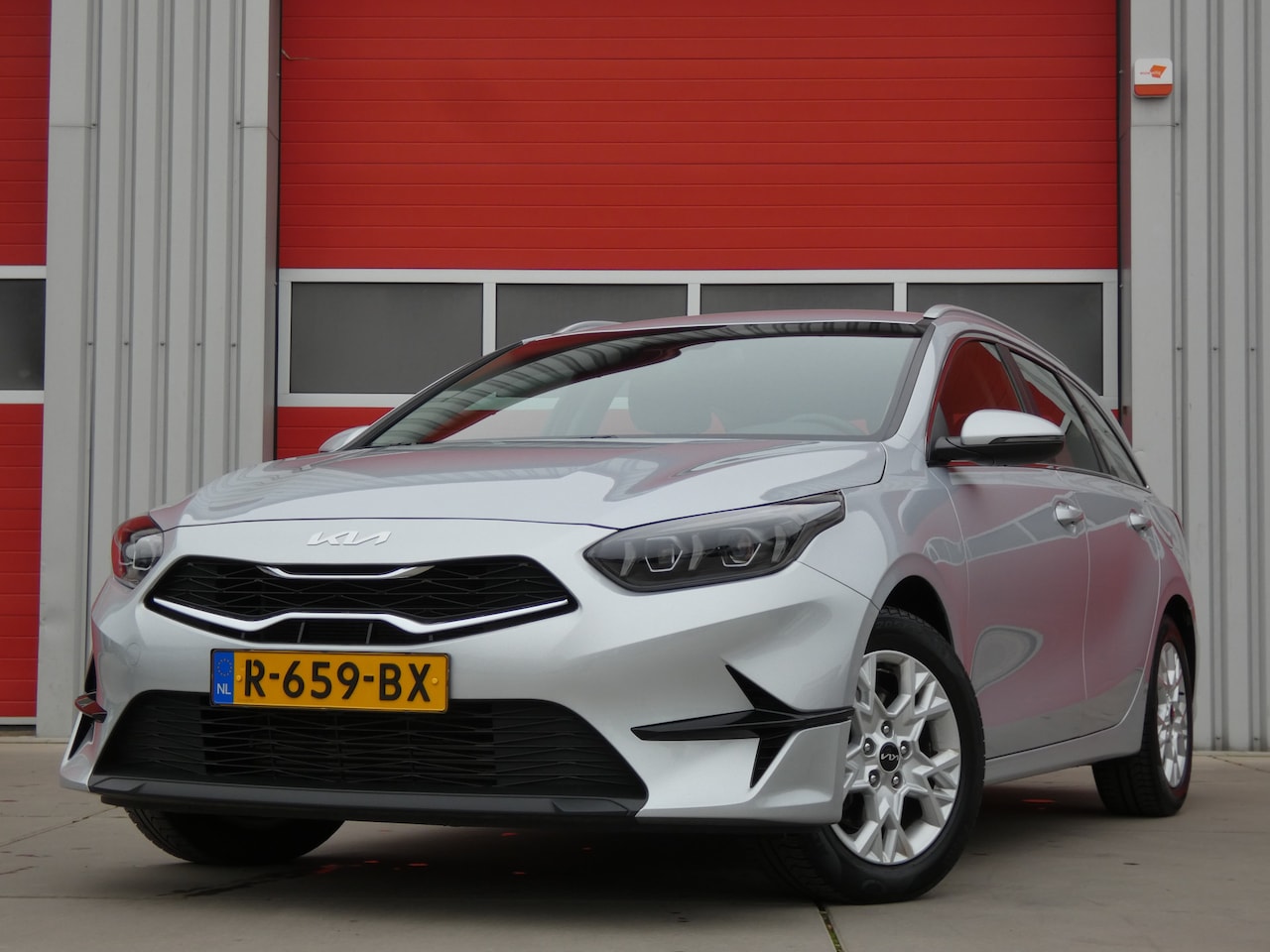 Kia Cee'd Sportswagon - Ceed 1.5 T-GDi DynamicLine/ unieke km! - AutoWereld.nl