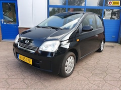 Daihatsu Cuore - 1.0-12V Tokyo Stuurbekr, Airco