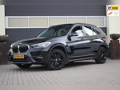 BMW X1 - SDrive20i High Executive Edition | Trekhaak |