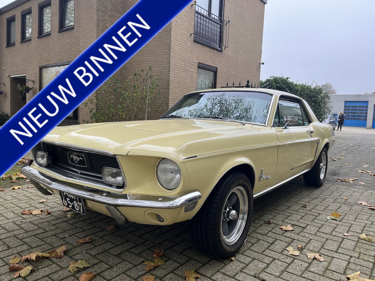 Ford Mustang - V 8 Zeer mooie originele staat - AutoWereld.nl