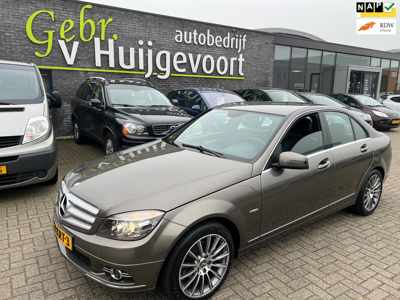 Mercedes-Benz C-klasse - 180 K BlueEFFICIENCY Business Edition Avantgarde - AutoWereld.nl