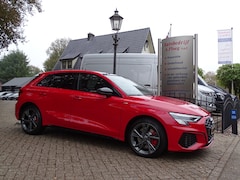 Audi A3 Sportback - 45 TFSI e S ed. Competition VOL OPTIES 1e eig