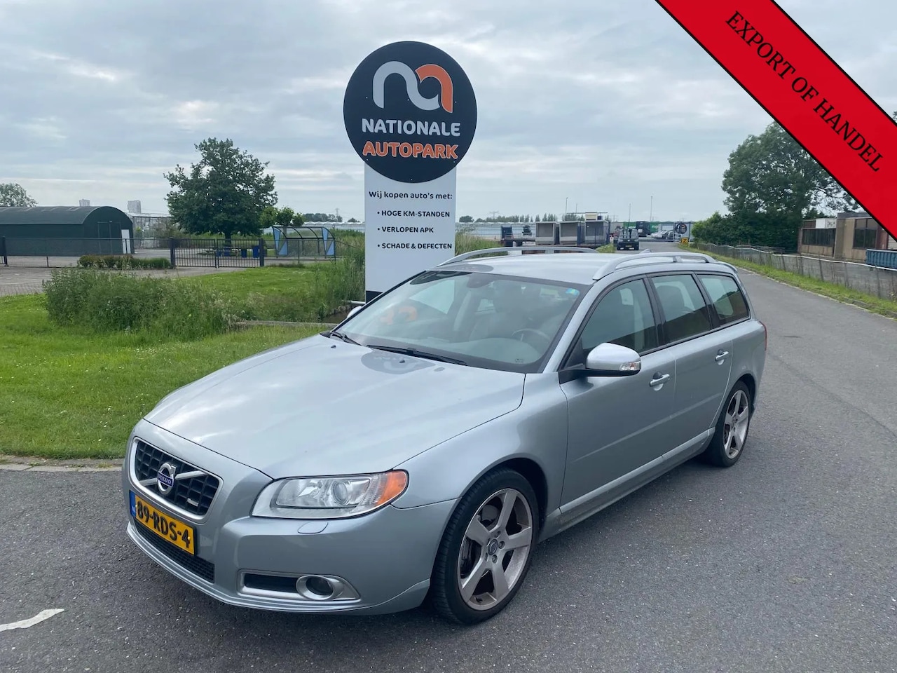 Volvo V70 - 2011 * 2.0 T * R-Edetion * ATM * ZIE TEKST‼️ - AutoWereld.nl