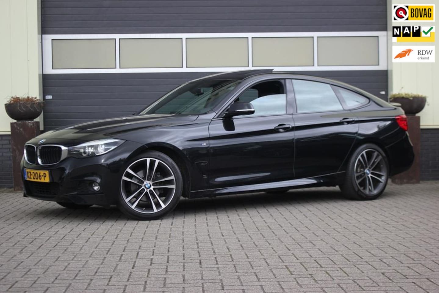 BMW 3-serie Gran Turismo - 320i High Executive M Sport | Trekhaak | - AutoWereld.nl