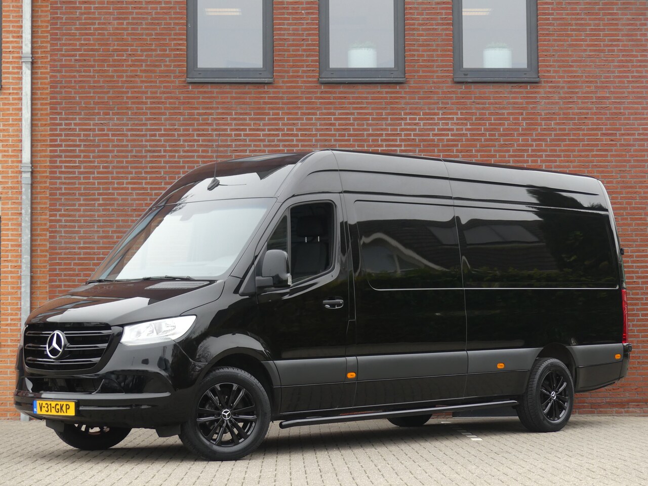 Mercedes-Benz Sprinter - 319 CDI V6 L3H2 Camera/PDC/Navigatie - AutoWereld.nl