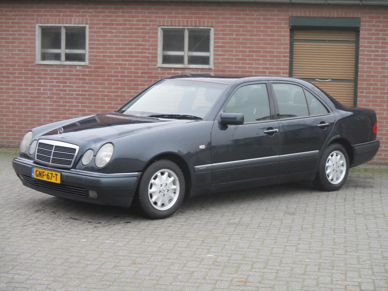 Mercedes-Benz E-klasse - 220 CDI Classic 220 CDI Classic - AutoWereld.nl