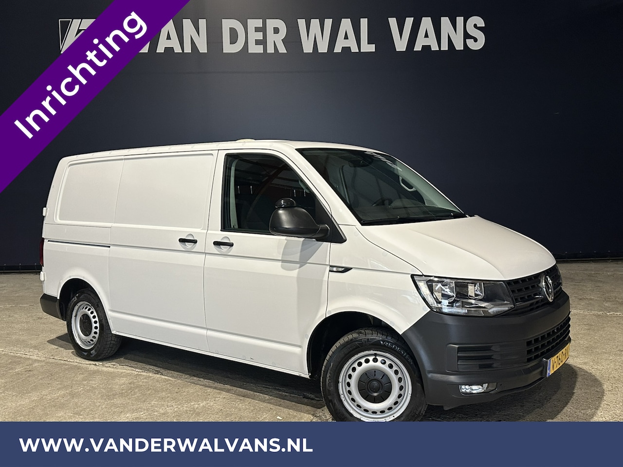 Volkswagen Transporter - 2.0 TDI 102pk L1H1 Inrichting Euro6 Airco | Trekhaak | Cruisecontrol Parkeersensoren - AutoWereld.nl