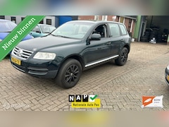 Volkswagen Touareg - AUT 3.2 V6 4x4