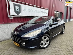 Peugeot 307 CC - 2.0-16V // Leer // PDC // Navi // Clima //