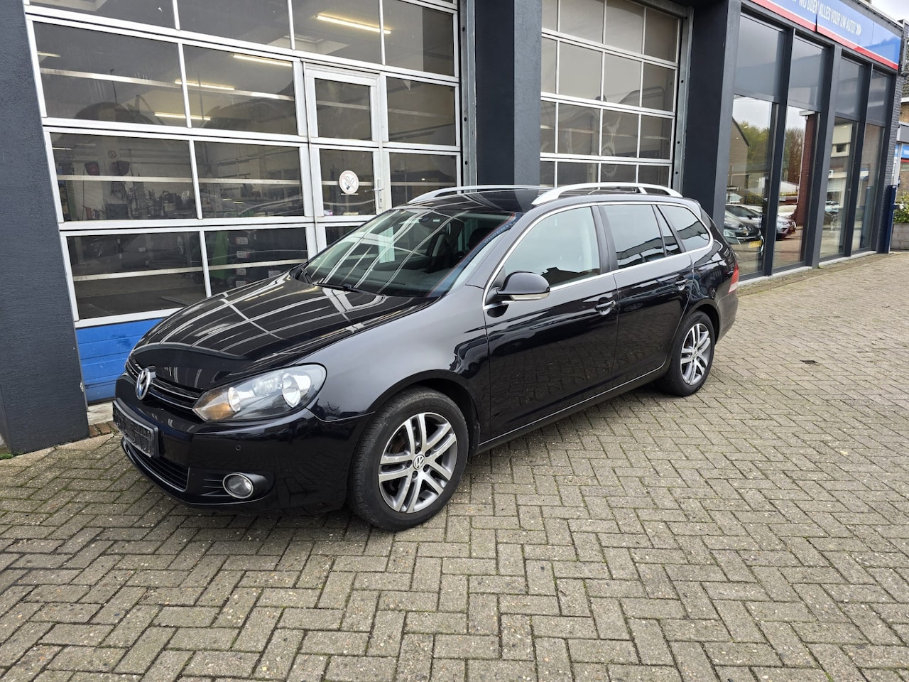 Volkswagen Golf Variant - 1.6 TDI High Executive Line BlueMotion 1.6 TDI High Executive Line BlueMotion - AutoWereld.nl