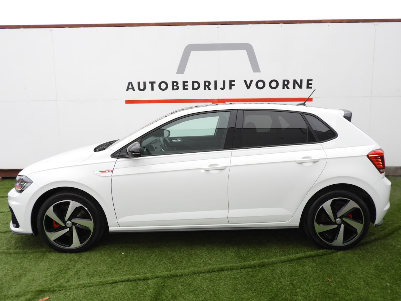 Volkswagen Polo - 2.0 TSI 200pk 6-DSG GTI - AutoWereld.nl