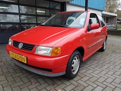 Volkswagen Polo - 1300i 3 DEURS 1e Eigenaar FERRARI ROOD