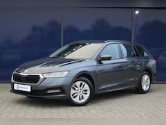 Skoda Octavia Combi - 1.0 e-TSI Business Edition DSG | Carplay | Led | Cruise & climate contr. | Nav | Net binne