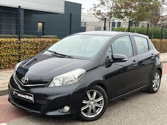 Toyota Yaris - 1.3 VVT-i Comfort Climate-control Navigatie