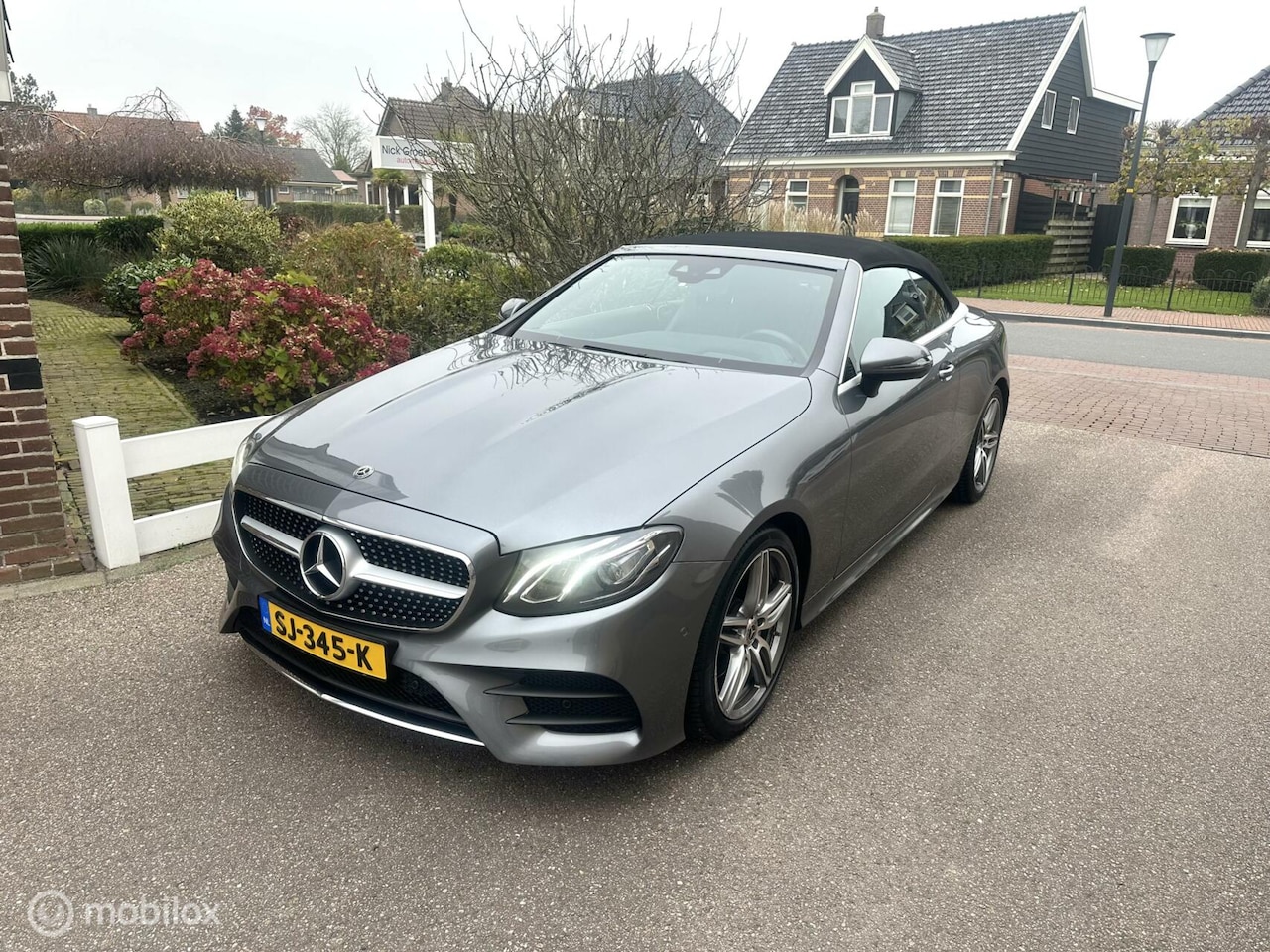 Mercedes-Benz E-klasse Cabrio - 200 25th Anniversary Edition AMG EN NIGHT PAKKET DEALER ONDERHOUDEN ZEER MOOIE AUTO!! - AutoWereld.nl