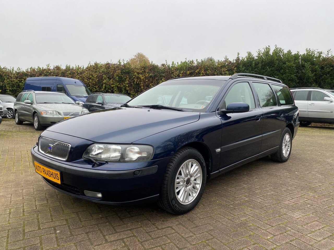 Volvo V70 - 2.4 140pk. 118000km 1e eigenaar - AutoWereld.nl