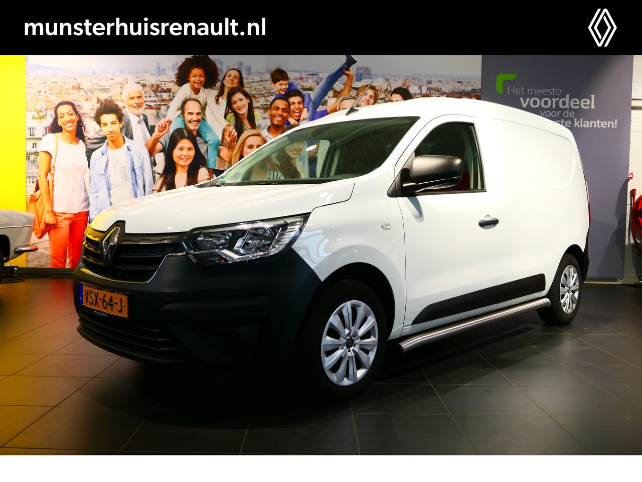 Renault Express - 1.5 dCi 95 Comfort + - trekhaak, all seasons, betimmering, sidebars, tussenschot met raam - AutoWereld.nl