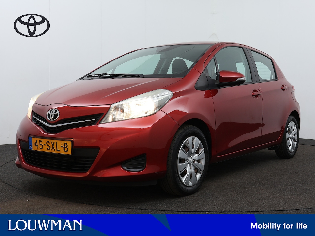 Toyota Yaris - 1.3 VVT-i Aspiration | Camera | Navigatie | Cruise Control | Trekhaak | - AutoWereld.nl