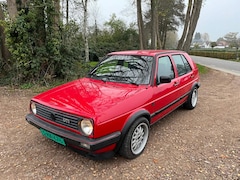 Volkswagen Golf - 1.8 GTI