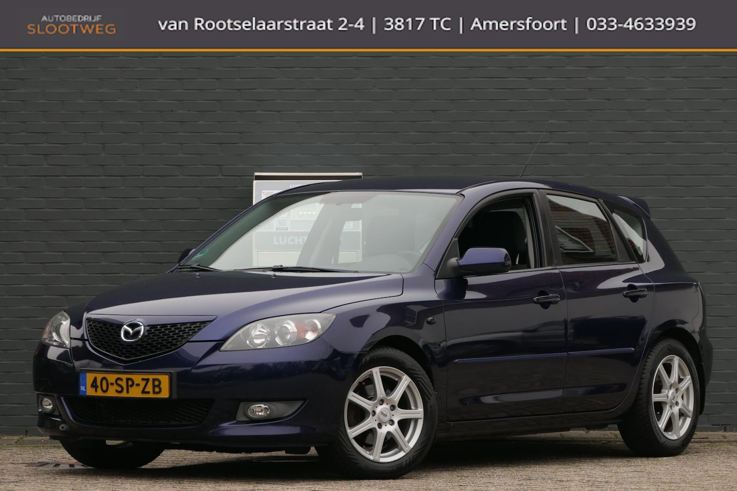 Mazda 3 Sport - 1.6 Touring Android Auto | Camera | Trekhaak | Cruise Control | Airco - AutoWereld.nl