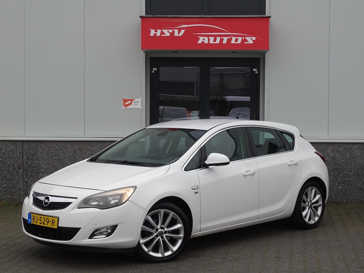 Opel Astra - 1.4 Turbo Cosmo airco LM 4-deurs - AutoWereld.nl