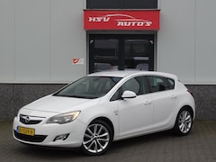 Opel Astra - 1.4 Turbo Cosmo airco LM 4-deurs