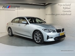 BMW 3-serie - 320i High Executive Automaat | Leder Sportint | Carplay | Camera | Dealer