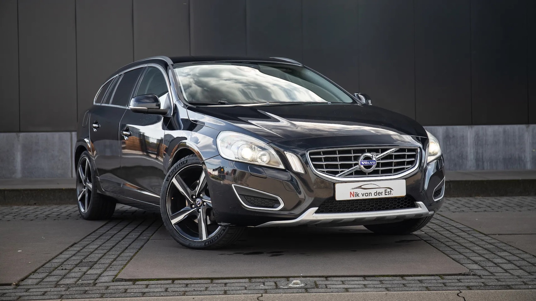 Volvo V60 - 2.0T Momentum 2.0T Momentum - AutoWereld.nl